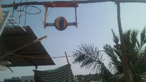 Individual volleyball spike trainer